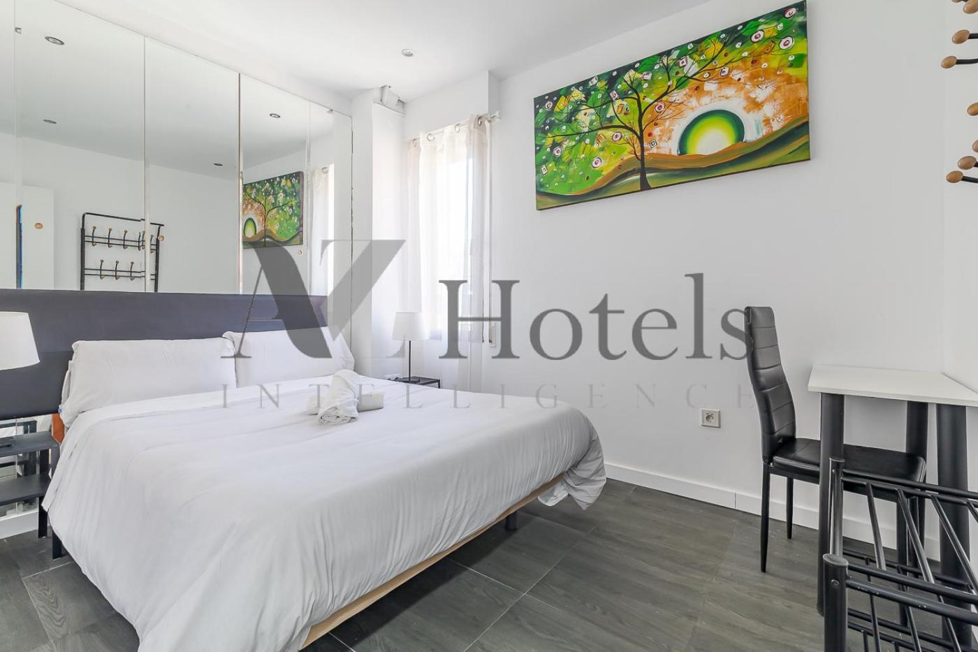 Ayz Ulises - Auto Check-In Property Madri Exterior foto