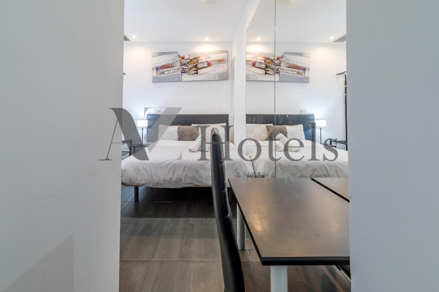 Ayz Ulises - Auto Check-In Property Madri Exterior foto