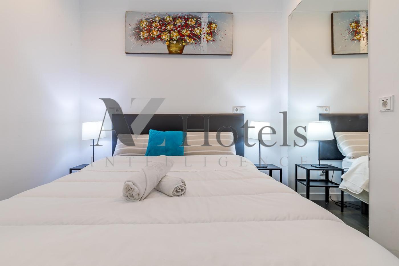 Ayz Ulises - Auto Check-In Property Madri Exterior foto